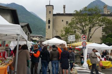 &quot;Venite ad Alpette&quot; Area Sosta Camper (Piazza Getta)